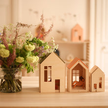 Afbeelding in Gallery-weergave laden, Houten huisje met magneten - Khaki - L