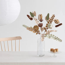 Afbeelding in Gallery-weergave laden, Bosje bloemen van papier