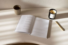 Afbeelding in Gallery-weergave laden, Slow Down Journal - Monday