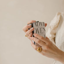 Afbeelding in Gallery-weergave laden, Slow Down kaartendek van Monday