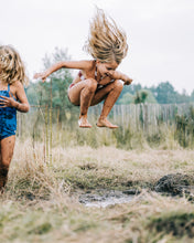Afbeelding in Gallery-weergave laden, Wolvenkinderen
