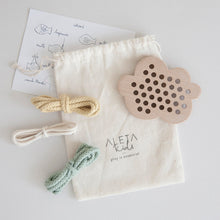 Afbeelding in Gallery-weergave laden, Wooden lacing cloud