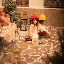 Afbeelding in Gallery-weergave laden, Houten huisje met magneten - Naturel - L