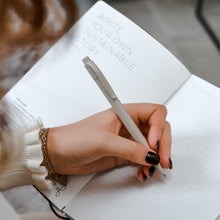 Afbeelding in Gallery-weergave laden, Circulaire notitieboek van leerafval