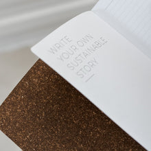 Afbeelding in Gallery-weergave laden, circulaire notitieboek gemaakt van afvalleer.