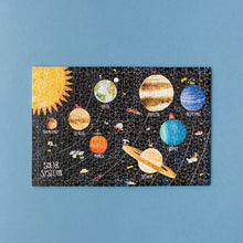 Afbeelding in Gallery-weergave laden, Londji micropuzzel van planeten/ de ruimte met 600 stukjes