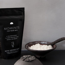Afbeelding in Gallery-weergave laden, Moments - body scrub