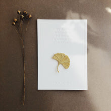 Afbeelding in Gallery-weergave laden, Ginkgo gouden strijkontwerp van Petit Pourri.