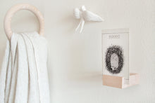 Afbeelding in Gallery-weergave laden, Hold it + wall