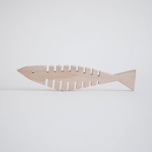 Afbeelding in Gallery-weergave laden, Wooden lacing anchovy