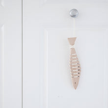 Afbeelding in Gallery-weergave laden, Wooden lacing anchovy