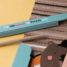 Afbeelding in Gallery-weergave laden, Activities - Tickle me - Londji. Teken activiteit voor kinderen. Alt-tekst bewerken