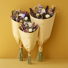 Afbeelding in Gallery-weergave laden, Droogbloemen boeket - Valentijnsdag - Meadow Violet
