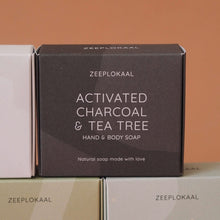 Afbeelding in Gallery-weergave laden, Zeep - Zwarte actieve kool &amp; tea tree
